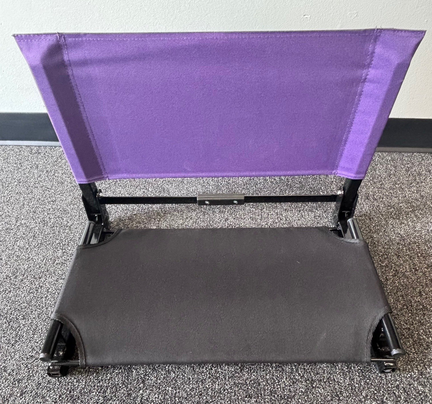 GameChanger Deluxe Bulldogs Stadium Chair